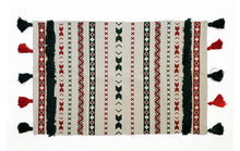 Red, Green & White Fringe Under Mat