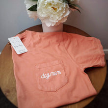 Dog mom pocket tee