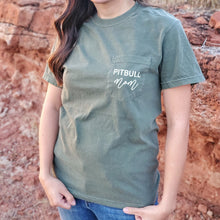 Pitbull mom pocket tee