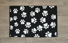 Paw print Under mat