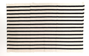 Off white stripe under mat